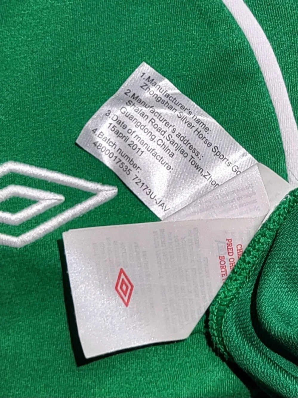 Umbro Rare 2011 New York Cosmos Green Long Sleeve Henley